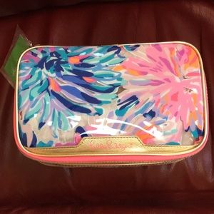 NWT Lilly Pulitzer Travel Makeup Case